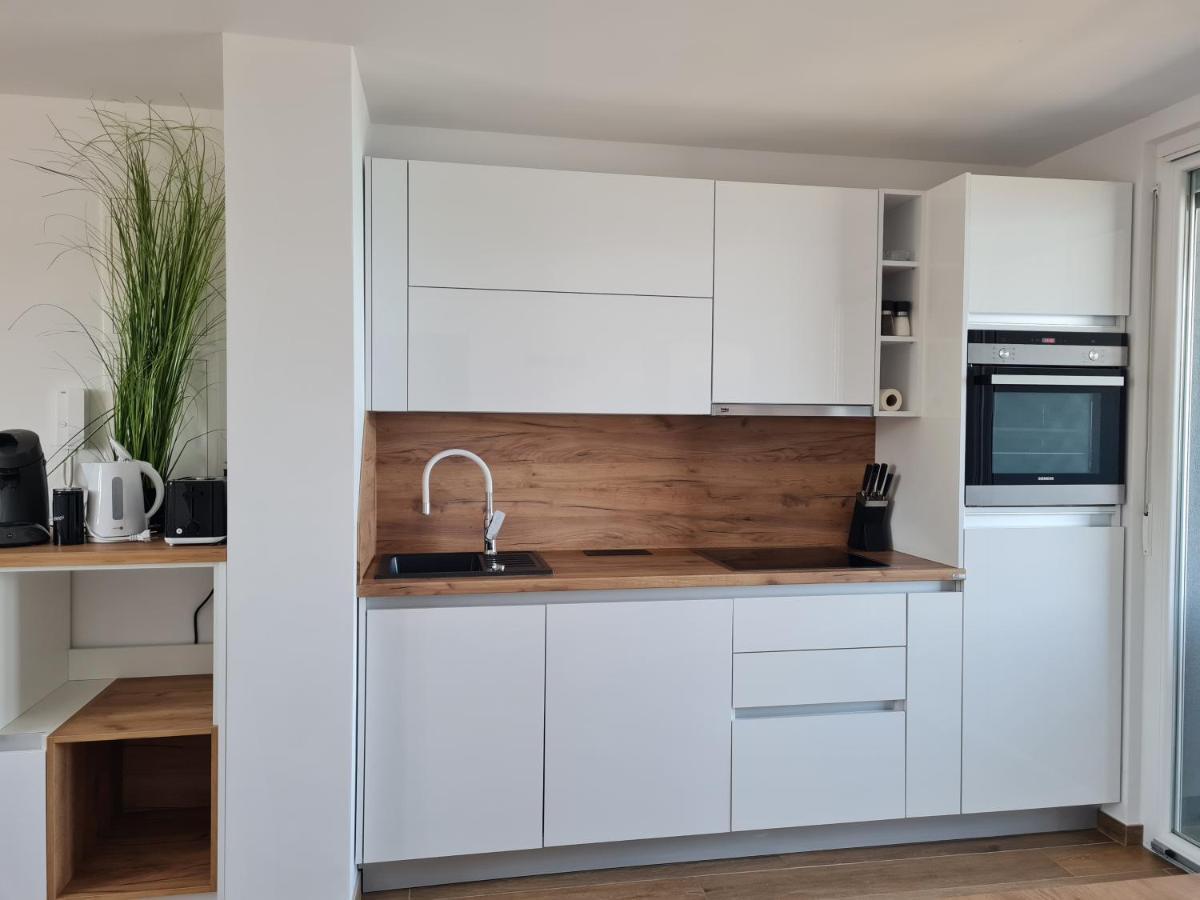 Apartmani Adria Nin Exteriör bild