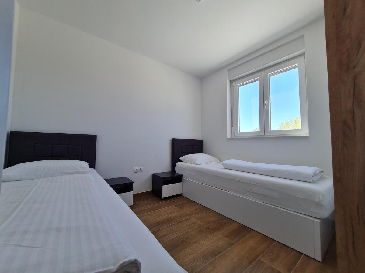 Apartmani Adria Nin Exteriör bild